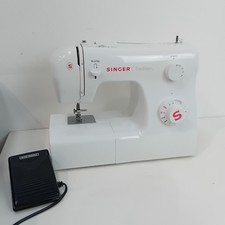 Singer Tradition 2250 Sewing Machine with Pedal White WRDC-EP