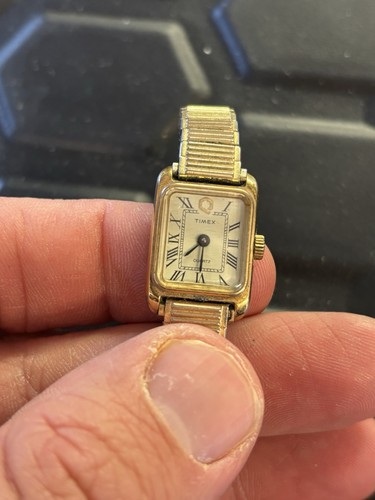 Timex watch vintage piece - timex,