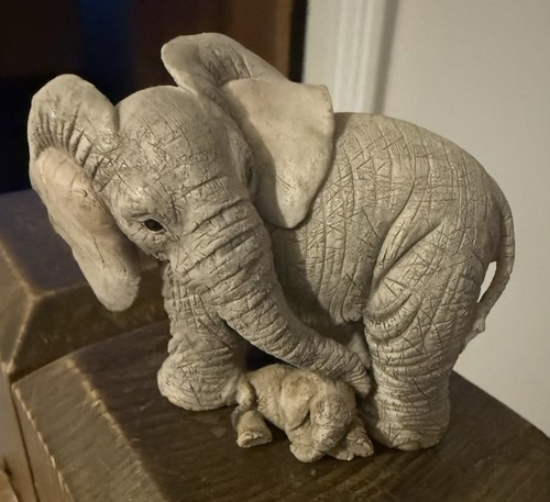 Tuskers elephant - tuskers,
