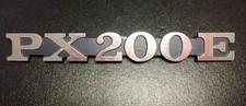Side panel badge "Vespa