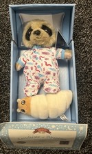 Meerpup Oleg Compare the