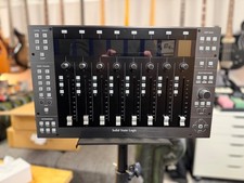 Solid State Logic UF8 DAW