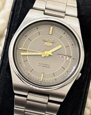 Seiko 5 Automatic 7009 Vintage Men’s Watch Japan Made Grey Dial 17 Jewels