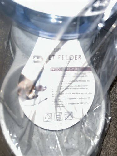 Smart pet feeder - pet,