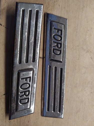 Classic car ford bonnet grill - car,