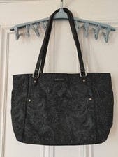 Sakroots Artist Circle Black