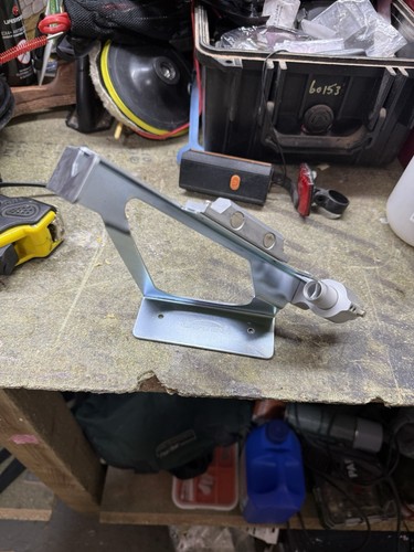 Fletching jig for archery - fletching,