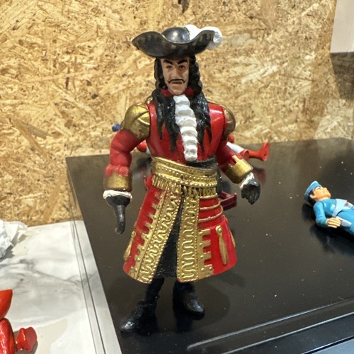 Original captain hook capt - captain,