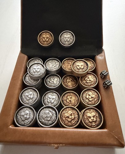 Lion complete set - complete, of