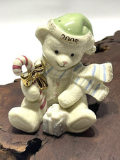 LENOX 2005 TEDDY BEAR annual Ornament - TEDDY'S SWEETEST CHRISTMAS 3"x3"x2.5"
