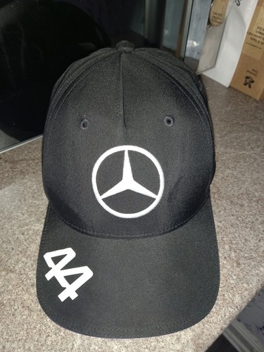 Genuine mercedes amg petronas - mercedes,