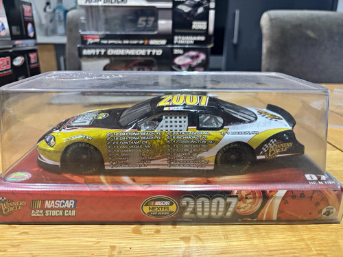 Winner circle 24 - winner's,