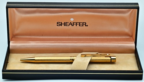 Cased 1989 sheaffer - 1989, gold
