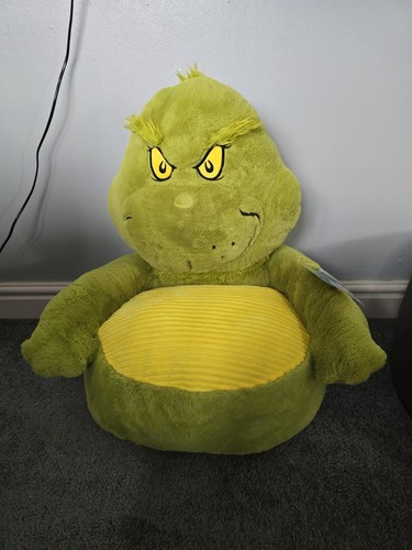 Grinch chair from aldi - chair, new