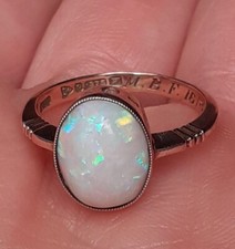 ANTIQUE OPAL RING Fully Hallmarked 9ct Gold Chester 1922 10mm Cabochon Opal 1.9g