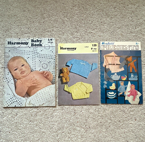 Harmony hayfield booklets - &,