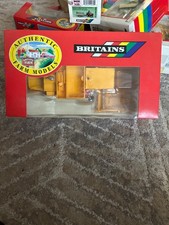 BRITAINS 9571 NEW HOLLAND TR85