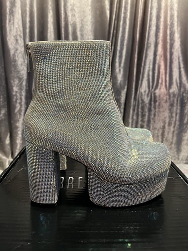 New dolls kill - dolls, silver