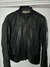 Hugo Boss Men’s Medium Black