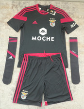 BNWT Youths 13-14 Years