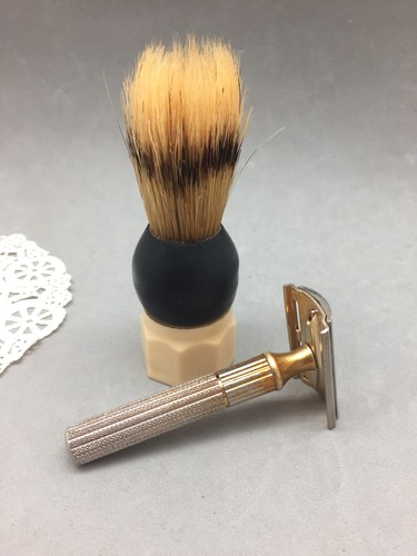 Gillette shaving razor old - shaving,