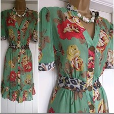 Vintage 1940s 1950s Style