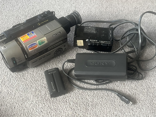 Sony handycam ccd tr840e - sony, ccd-tr840e