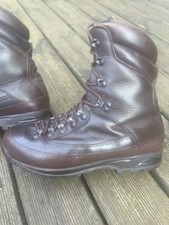 Army Goretex Boots Size 8 M