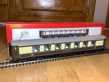 Hornby R4163 Pullman 2nd Class