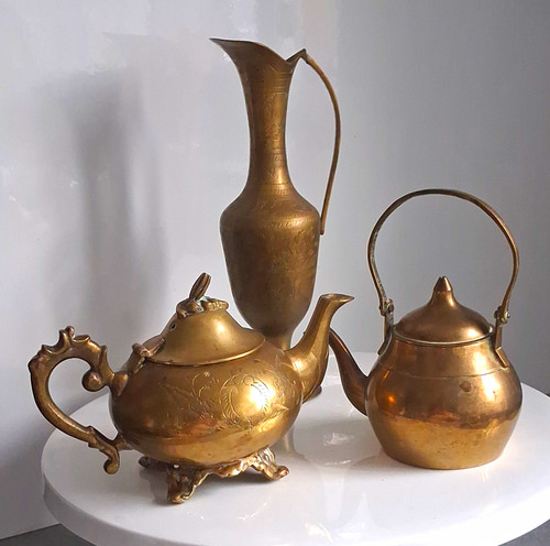 Brass metalware lot teapot