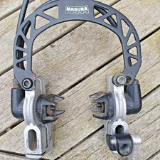 Magura HS33 front brake