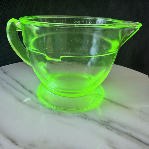 Glass green uranium - glass,