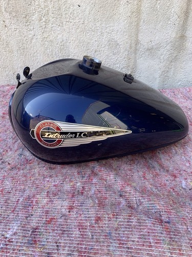 Suzuki intruder 125 petrol - suzuki,