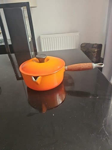 Creuset cast iron - creuset,