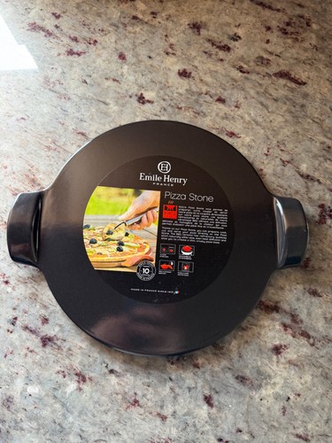 Nwt emile henry bbq - emile, ceramic