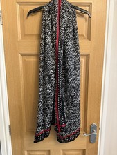 Marc Cain Scarf Used