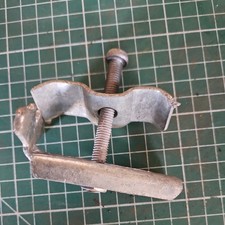 30 Sets  x OPEN GRID FLOORING CLIPS FOR OPEN MESH GRATING SETS