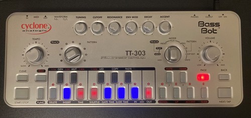 Cyclone analogic 303 bass - tt-303,
