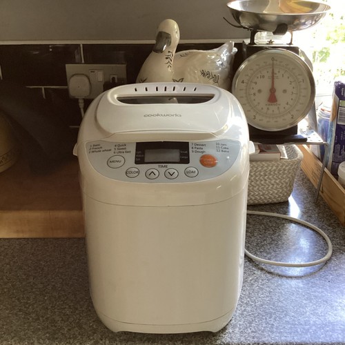 Cookworks bread maker - cookworks,