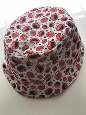 Elmo Reversible Bucket Hat Red