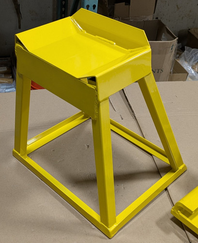Car liner wheel stand set - o,