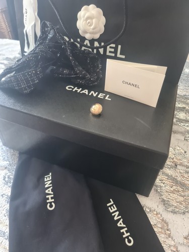 Chanel shoe box with dust - with,