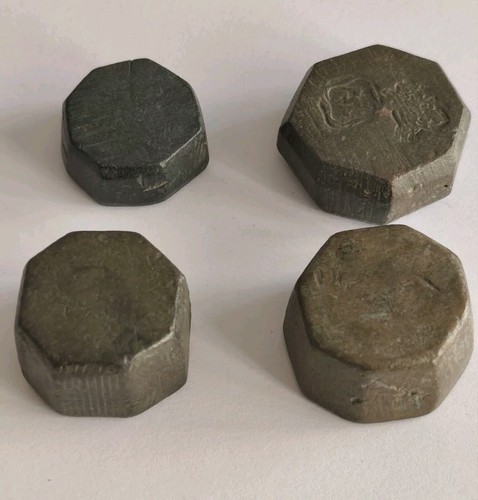 Group ottoman octagonal - group, of