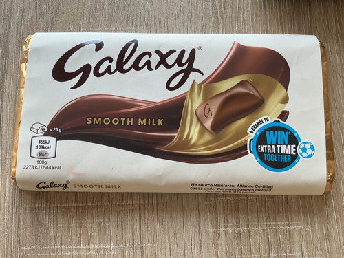 Milk chocolate galaxy - , smooth