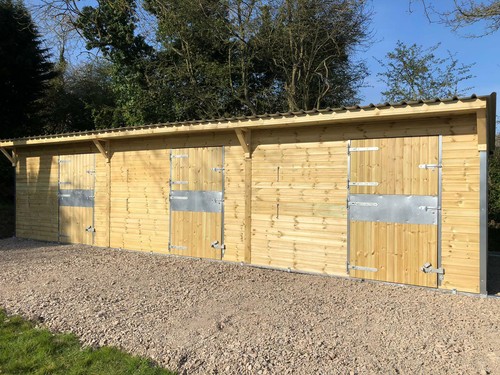 4 stable block - 4,