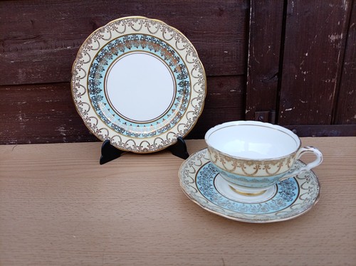 Royal stafford bone china - royal,