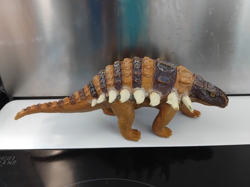 Aaa edmontonia elc prehistoric - aaa,