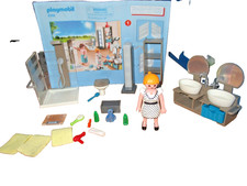 Playmobil City Life Doll House