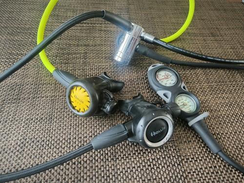 Hollis regulator set - hollis,