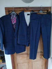 William Hunt 3 Piece Suit Mens